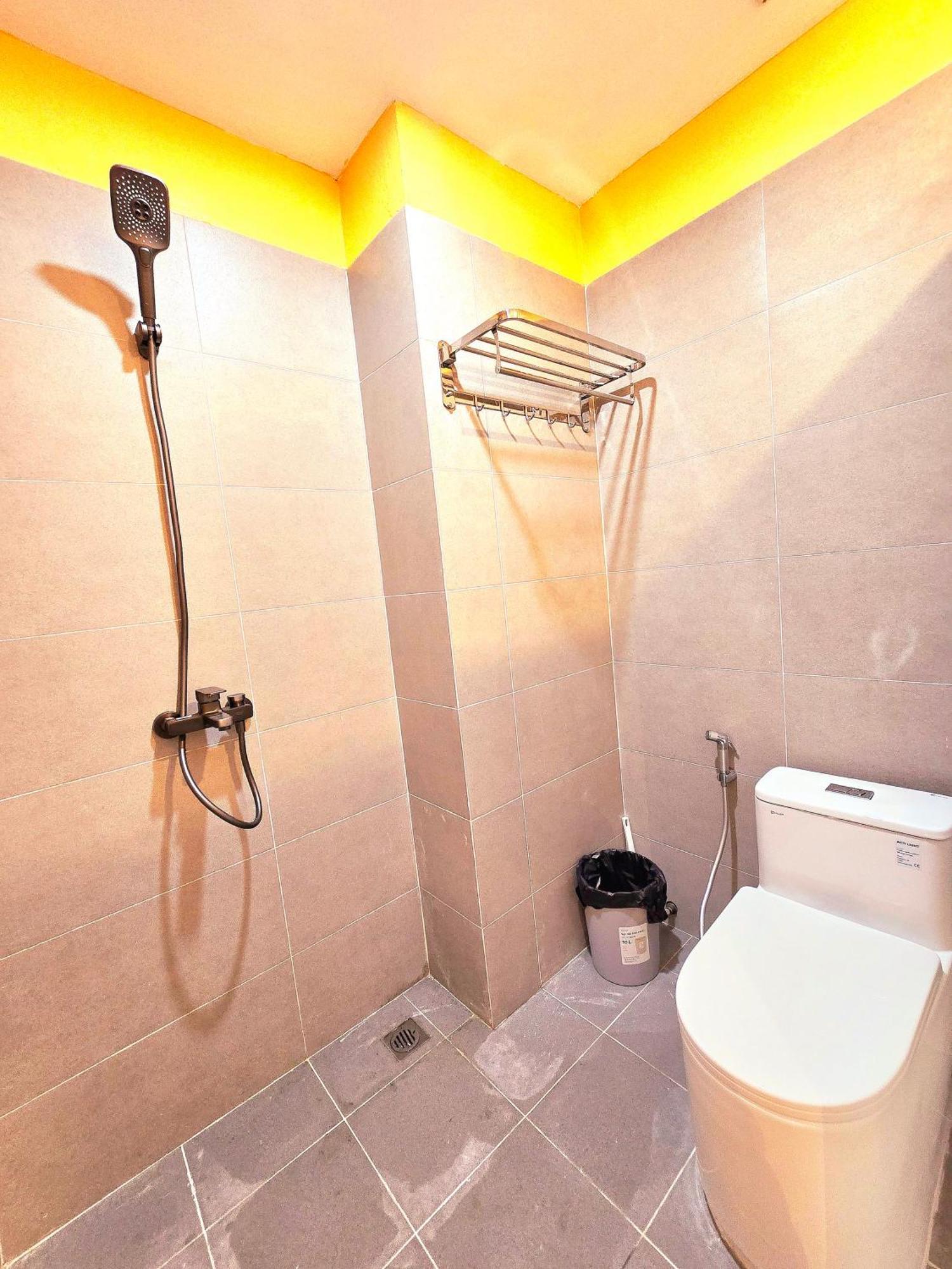 The Shilla Apartment Hanoi Buitenkant foto